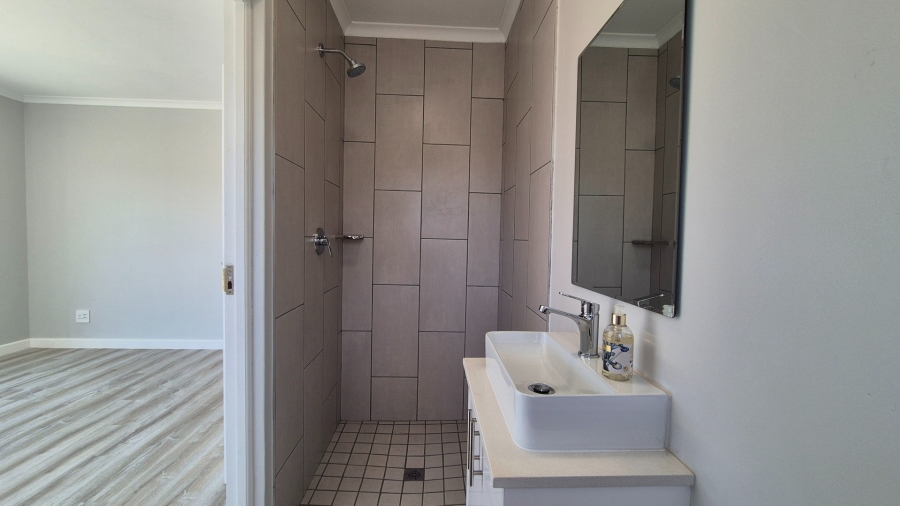 3 Bedroom Property for Sale in Country Club Western Cape